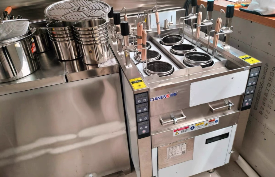 Commercial Noodle Cooker: CHINENG YDE Auto-Lift Electric — 3 & 6 Head, 4.5–12 kW, 2-Year Warranty
