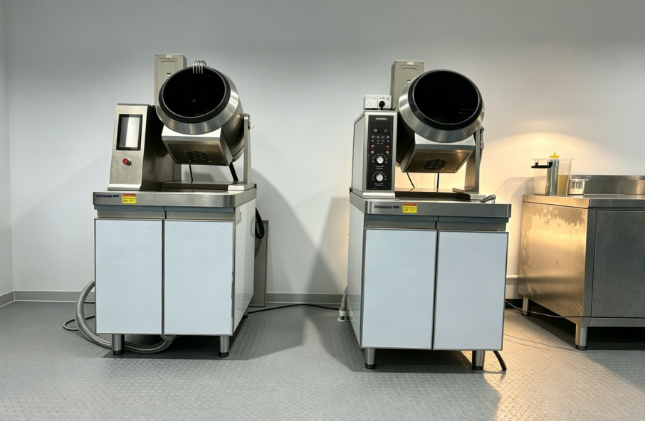 Automatic Stir-Fry Machine vs Manual Chef: Cost Comparison & ROI Guide for Restaurant Owners